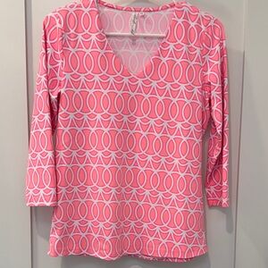 Lulu-B Nylon/Spandex Pink and White V-Neck Long Sleeve Top